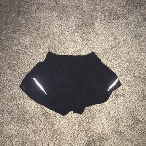 Lululemon hotty hot shorts